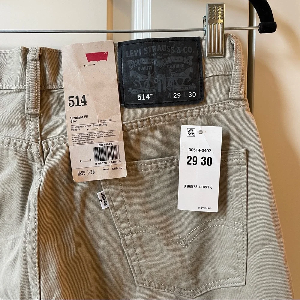NWT Levi’s 514 khakis straight leg jeans 29 x 30